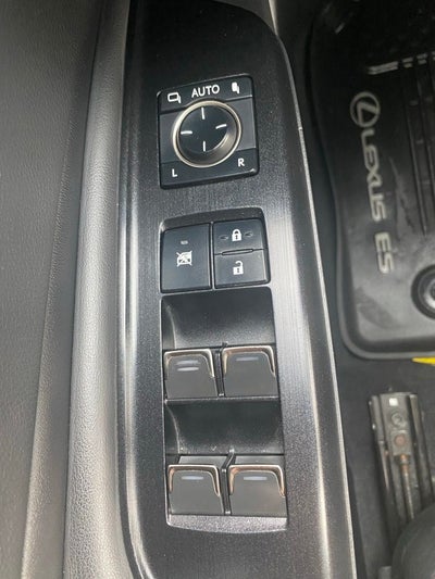 2021 Lexus ES 300h