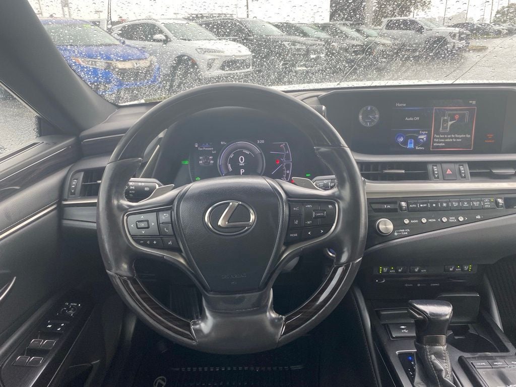2021 Lexus ES 300h