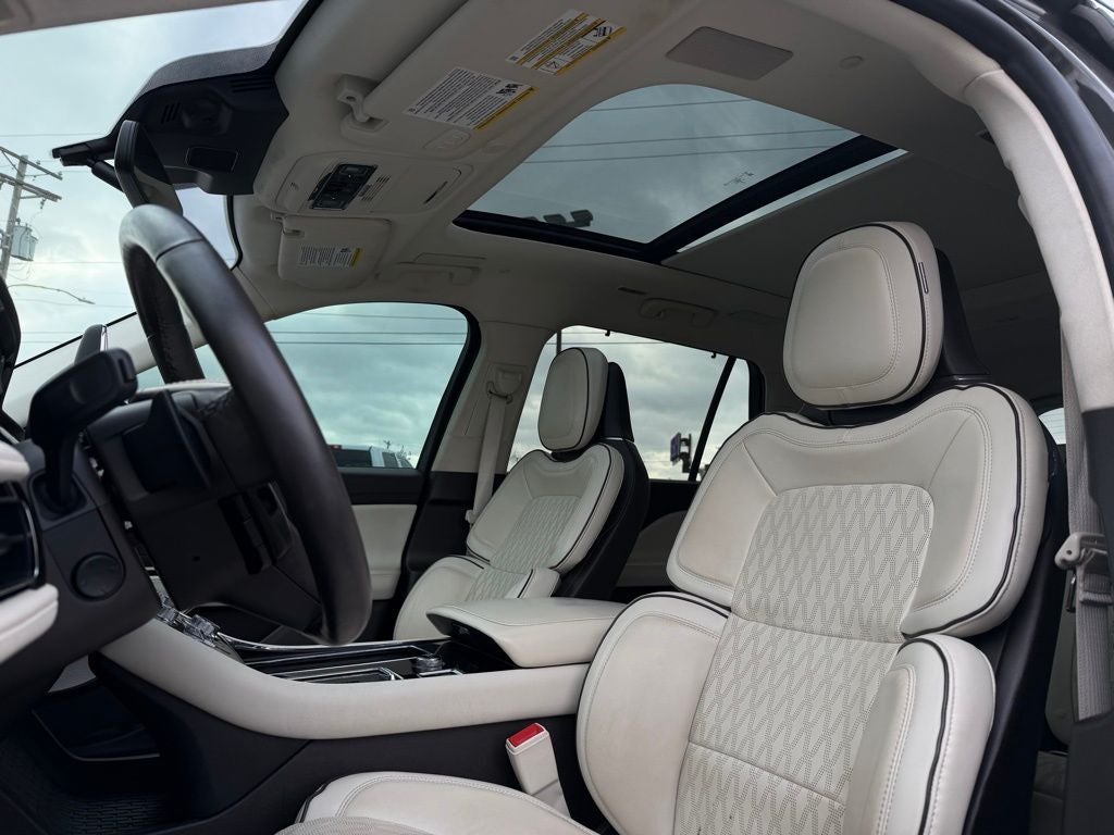 2023 Lincoln Aviator Black Label