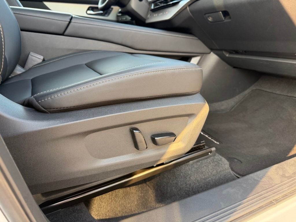 2025 Nissan Murano SL *Clean Carfax, One-Owner