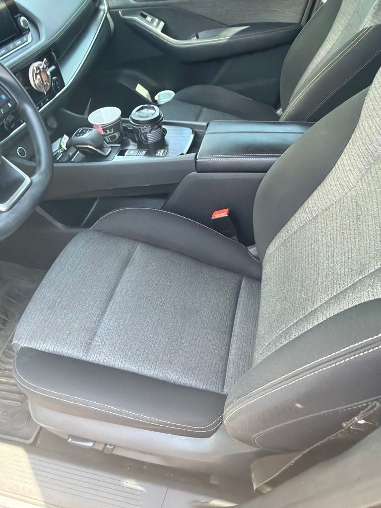 2023 Nissan Rogue SV *Clean Carfax, One-Owner