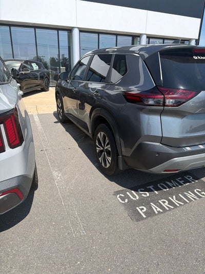 2023 Nissan Rogue SV *Clean Carfax, One-Owner