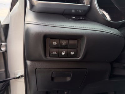 2022 Toyota Highlander Platinum *Platinum Pkg/Pano Roof/Pano View Mirrors