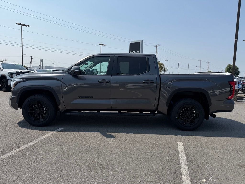 2024 Toyota Tundra SR5 *TRD 20" Off-Road WHeels