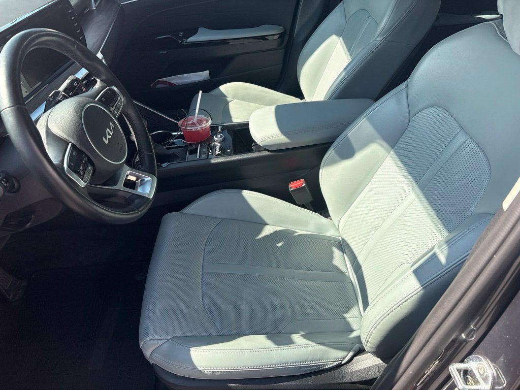 2022 Kia K5 EX