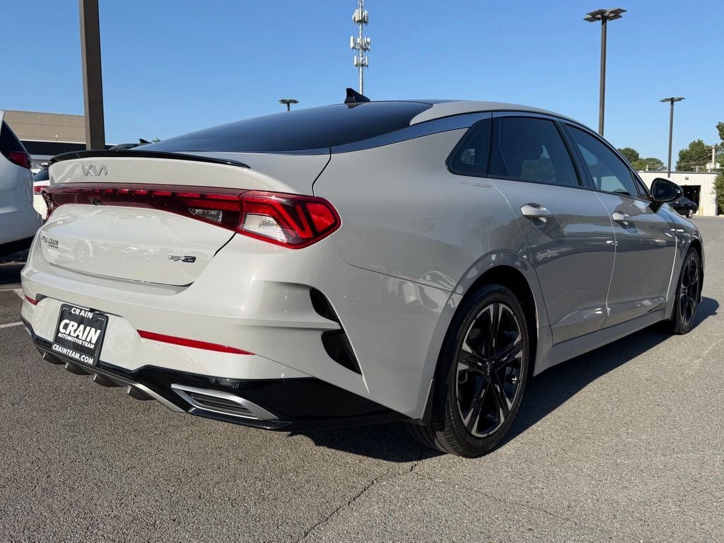 2022 Kia K5 GT-Line *Red Interior Pkg/ Premium Pkg/ Pano Roof