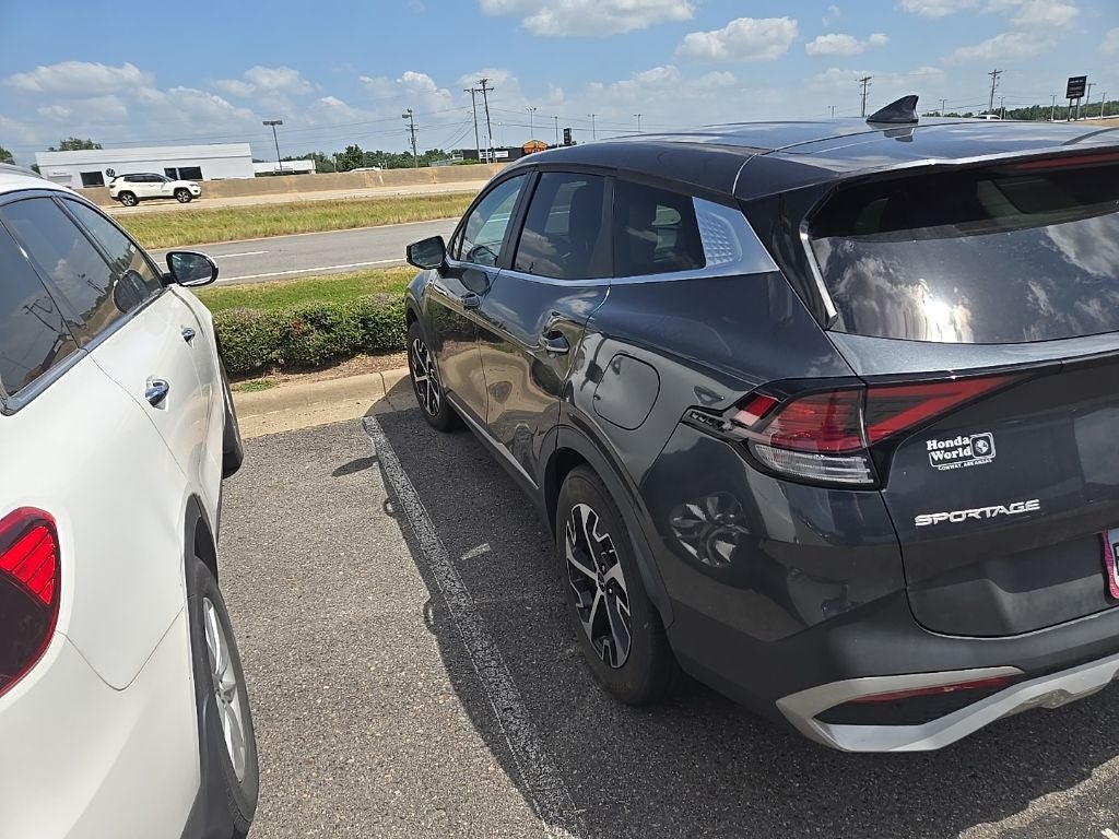 2024 Kia Sportage EX