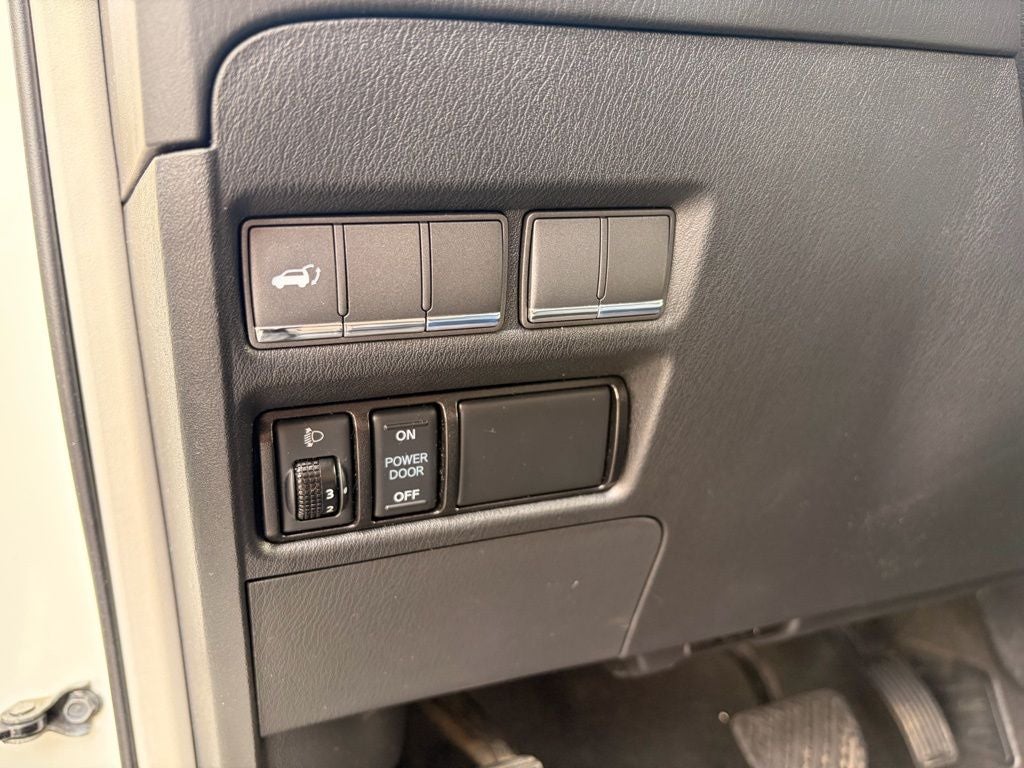 2017 INFINITI QX80 Base