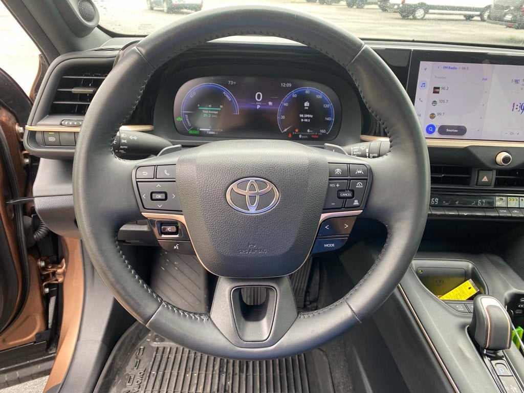 2023 Toyota Crown Platinum