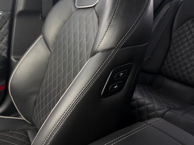 2019 Genesis G70 3.3T Advanced