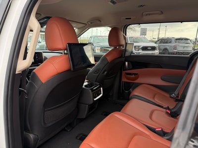 2024 Kia Carnival SX