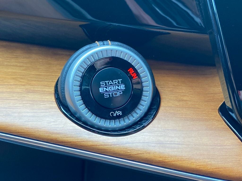 2024 Jeep Grand Wagoneer L Series III