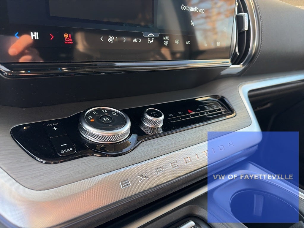 2025 Ford Expedition Max Platinum CLEAN 1-OWNER CARFAX