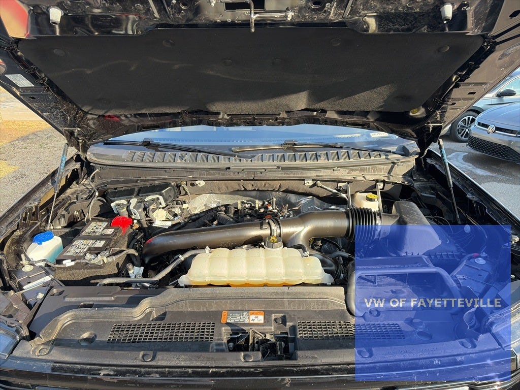 2025 Ford Expedition Max Platinum CLEAN 1-OWNER CARFAX