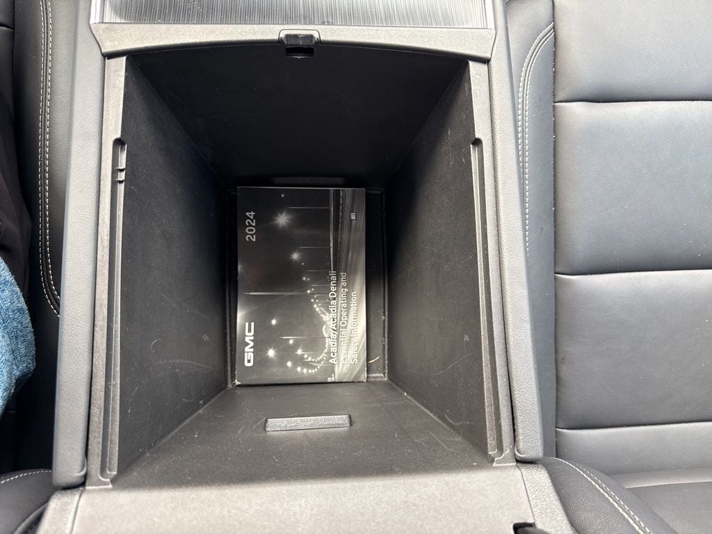 2024 GMC Acadia Elevation CLEAN 1 OWNER CARFAX