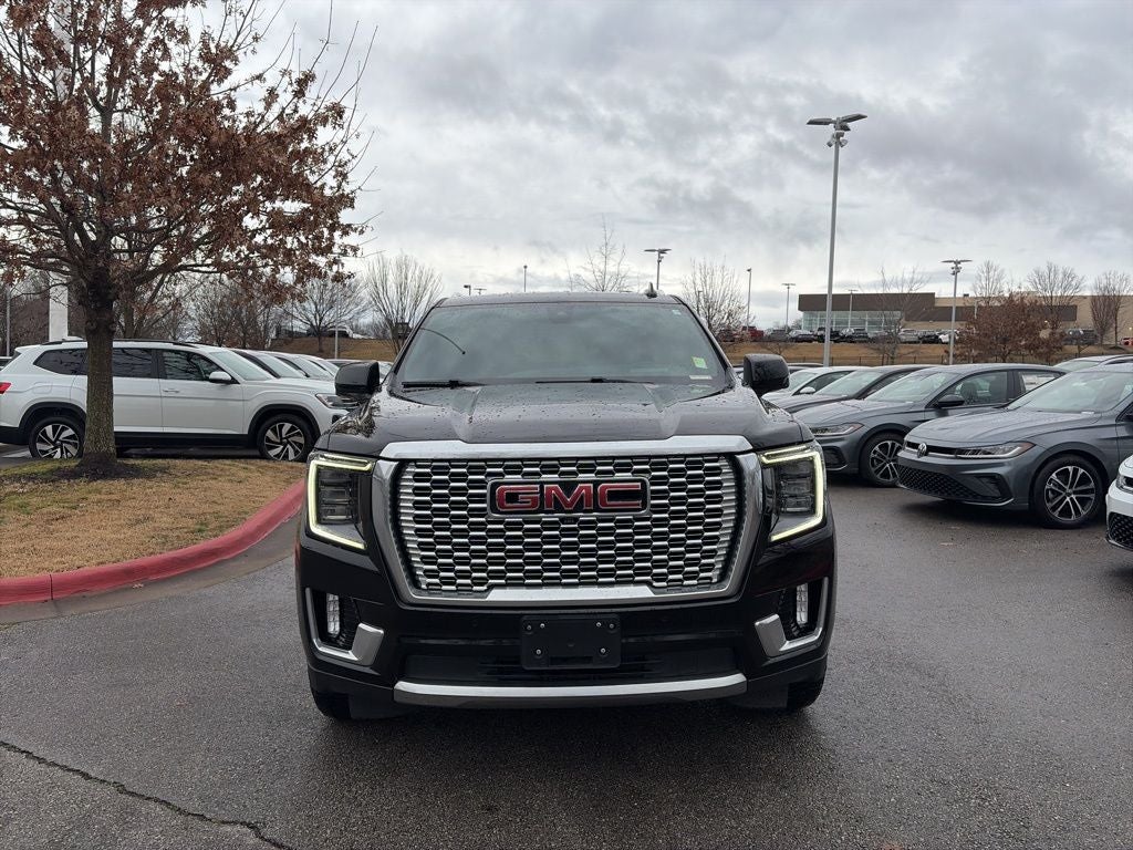 2022 GMC Yukon XL Denali AWD BLACKOUT