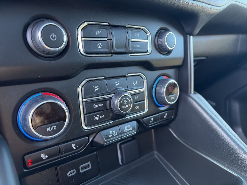 2024 Chevrolet Tahoe Z71 NEW BFG AT TIRES LUXURY PACKAGE, PANO ROOF, 2ND RO