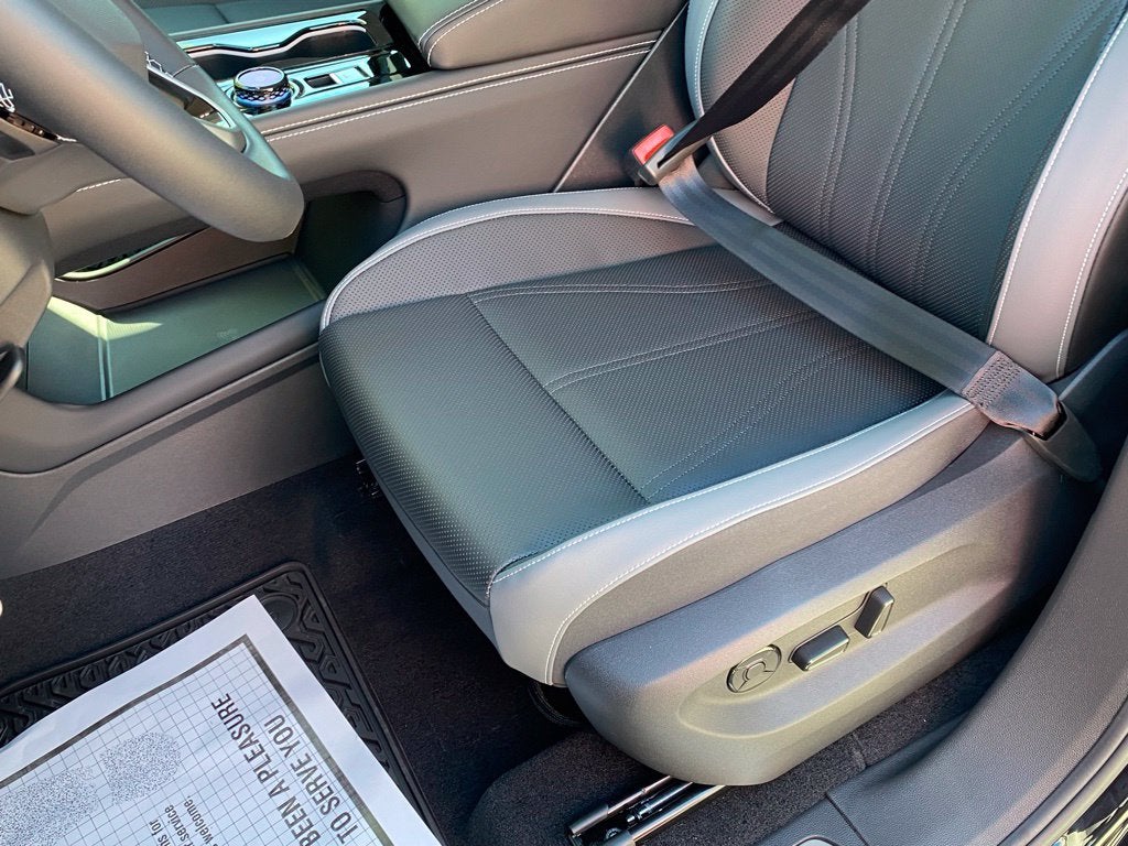 2027 Volkswagen Atlas SE