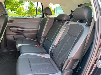 2027 Volkswagen Atlas SE