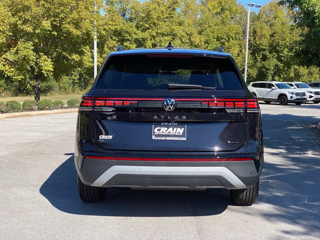 2027 Volkswagen Atlas SE