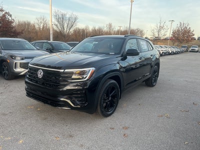 2026 Volkswagen Atlas Cross Sport 2.0T SEL R-Line Black