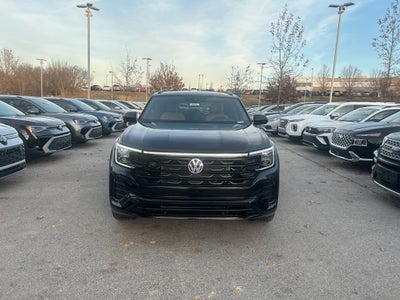 2026 Volkswagen Atlas Cross Sport 2.0T SEL R-Line Black