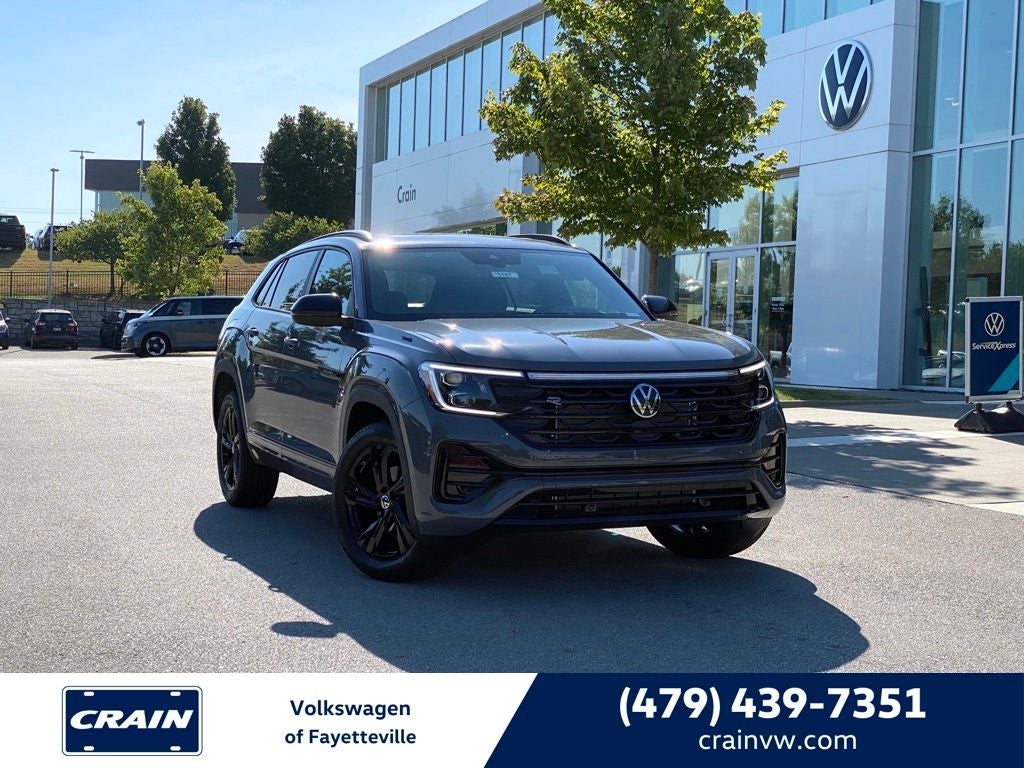 2026 Volkswagen Atlas Cross Sport 2.0T SEL R-Line Black