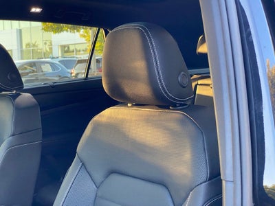 2026 Volkswagen Atlas Cross Sport SEL R-Line Black
