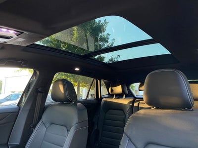 2026 Volkswagen Atlas Cross Sport SEL R-Line Black