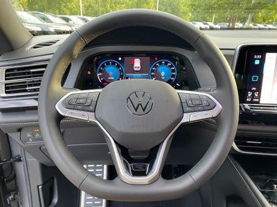 2026 Volkswagen Atlas Cross Sport 2.0T SEL R-Line Black