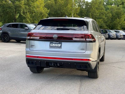 2026 Volkswagen Atlas Cross Sport 2.0T SEL R-Line Black