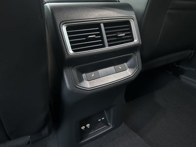 2026 Volkswagen Atlas Cross Sport 2.0T SEL