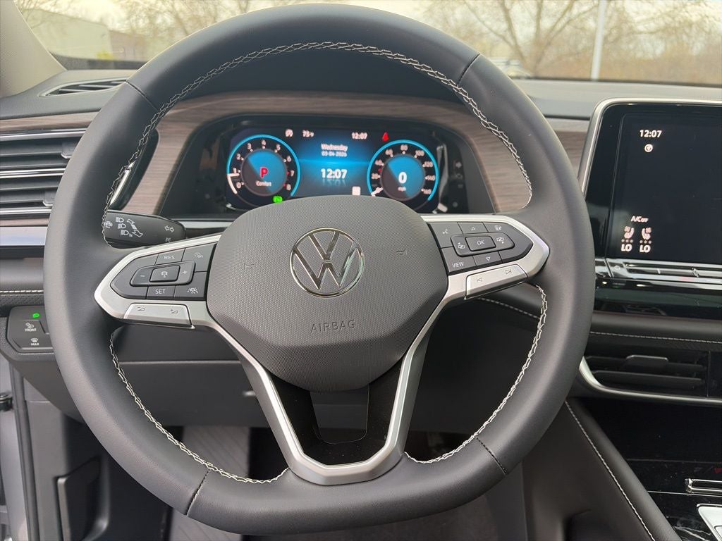 2026 Volkswagen Atlas 2.0T SEL