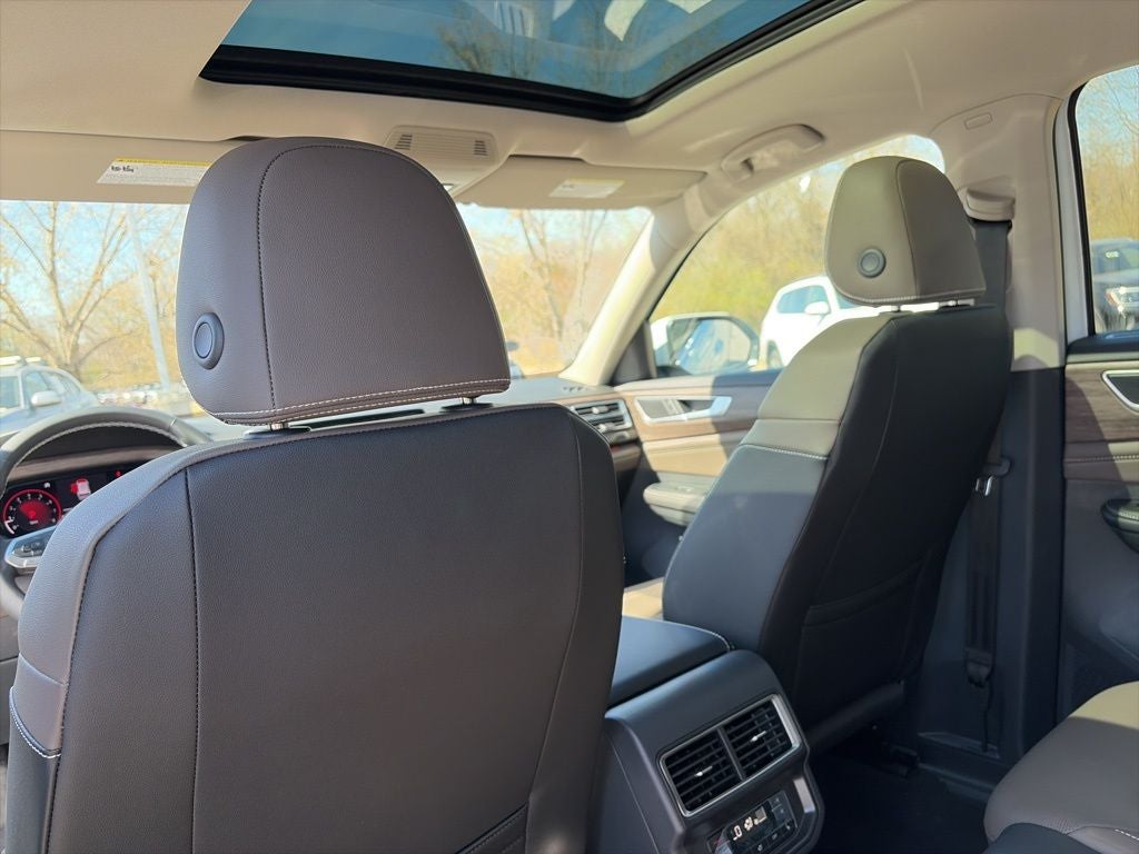2026 Volkswagen Atlas 2.0T SEL