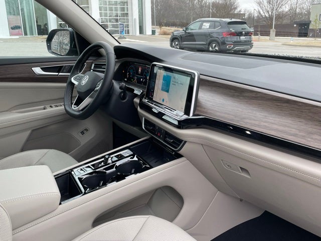 2025 Volkswagen Atlas 2.0T SEL