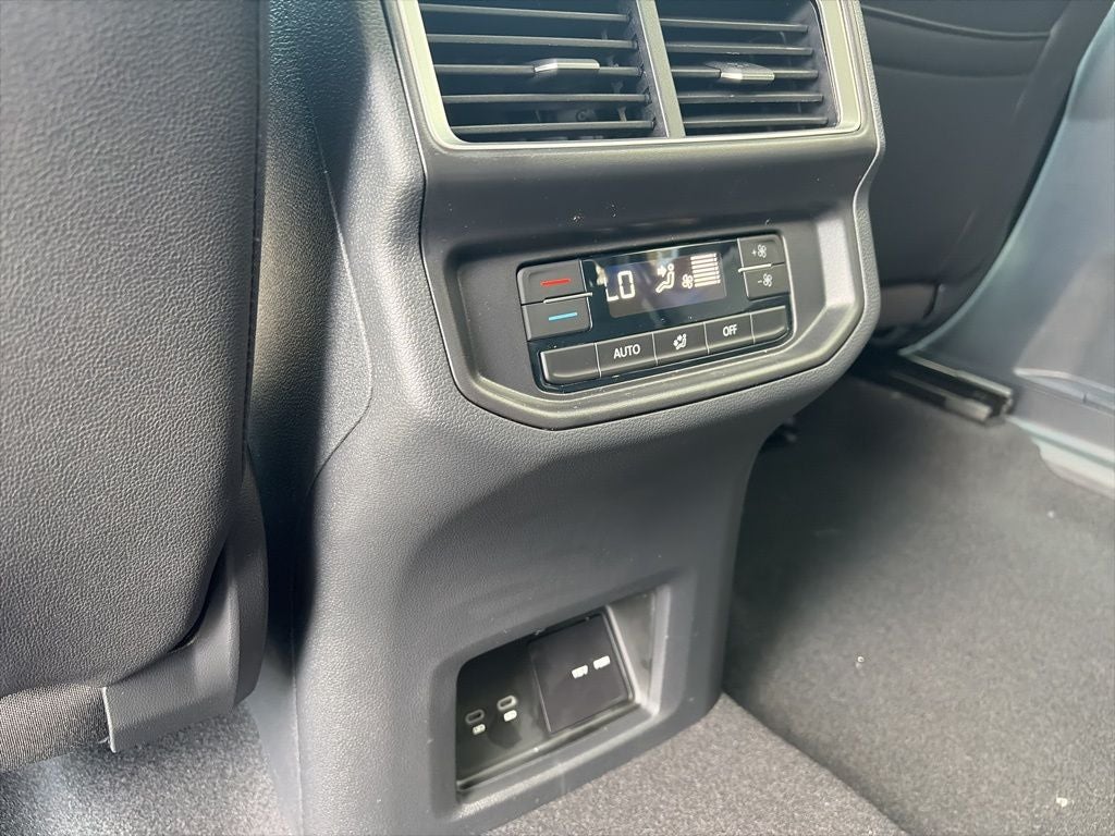 2026 Volkswagen Atlas 2.0T Peak Edition