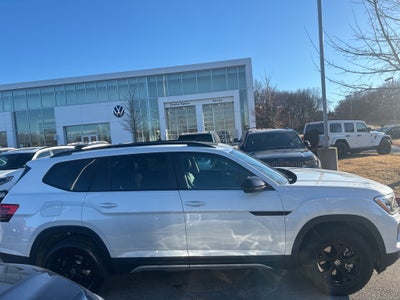 2026 Volkswagen Atlas 2.0T Peak Edition