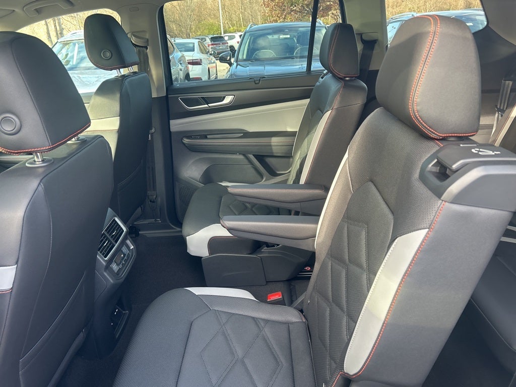 2026 Volkswagen Atlas 2.0T Peak Edition