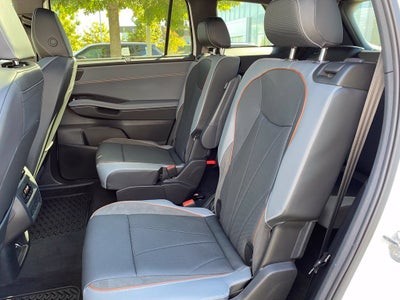 2027 Volkswagen Atlas SEL Premium R-Line