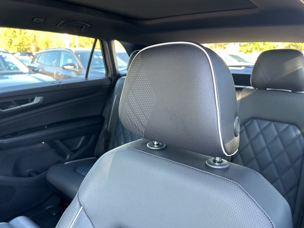 2026 Volkswagen Atlas Cross Sport 2.0T SEL Premium R-Line