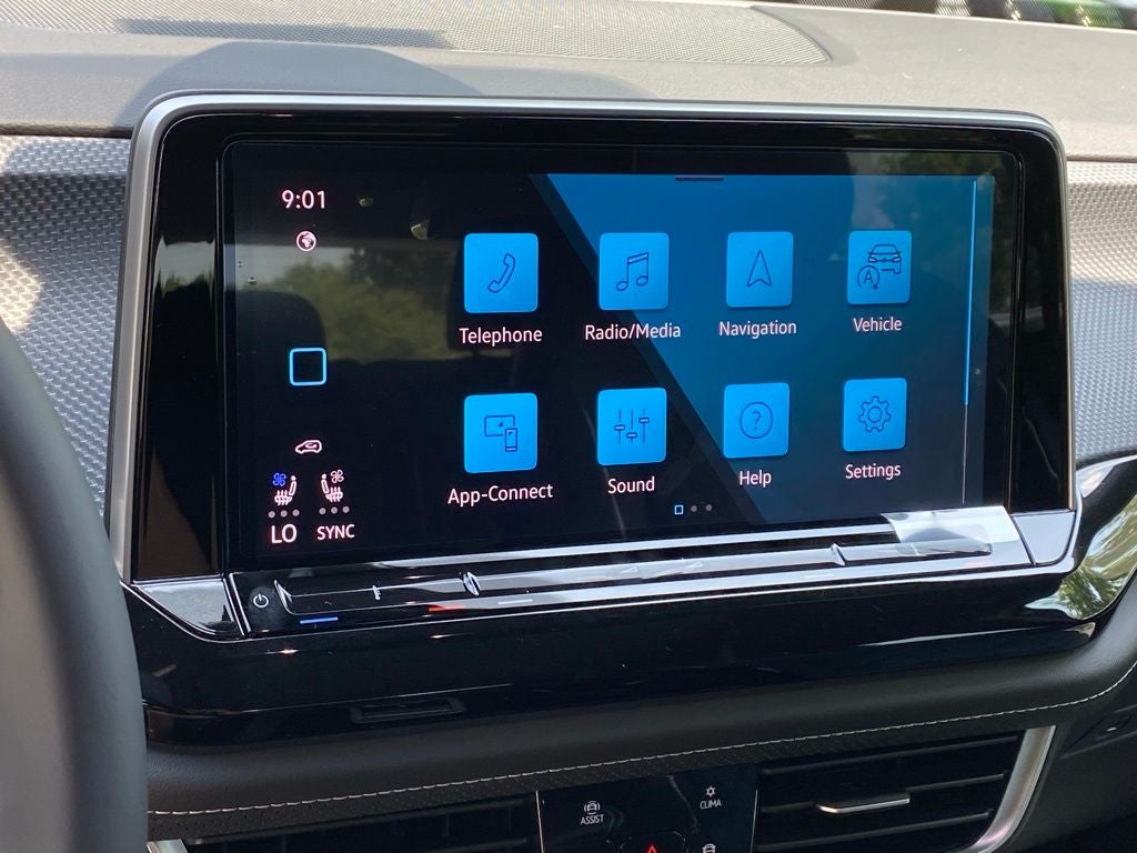 2026 Volkswagen Atlas Cross Sport 2.0T SEL Premium R-Line