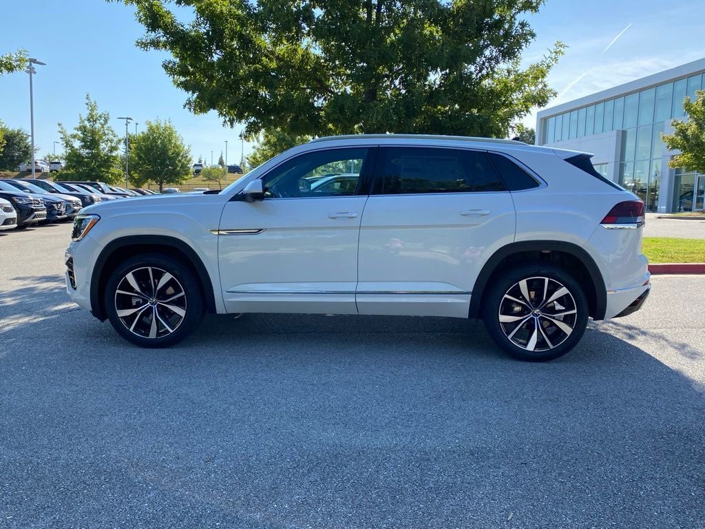 2026 Volkswagen Atlas Cross Sport 2.0T SEL Premium R-Line