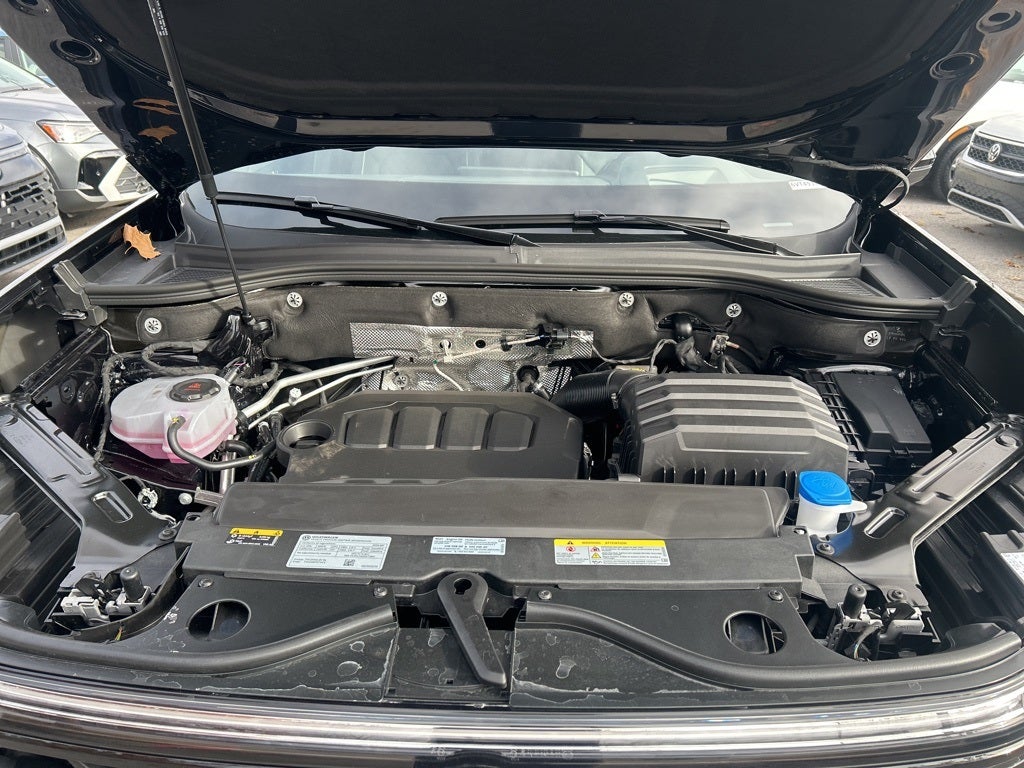 2026 Volkswagen Atlas Cross Sport 2.0T SEL Premium R-Line