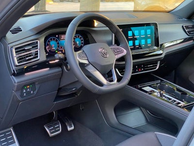 2026 Volkswagen Atlas Cross Sport SEL Premium R-Line
