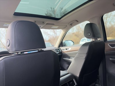 2026 Volkswagen Atlas 2.0T SEL Premium R-Line