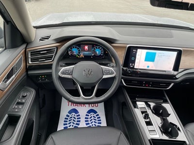 2025 Volkswagen Atlas 2.0T SE w/Technology