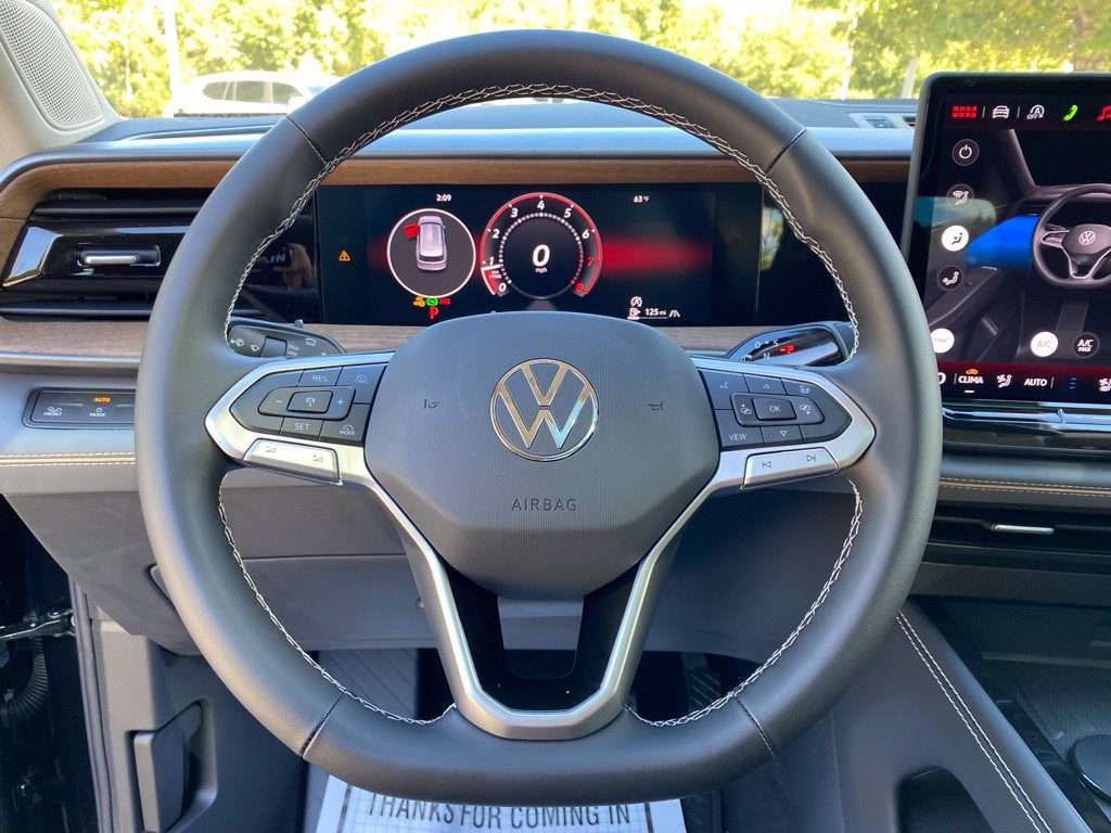 2027 Volkswagen Atlas SE w/Technology