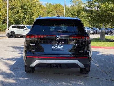 2027 Volkswagen Atlas SE w/Technology