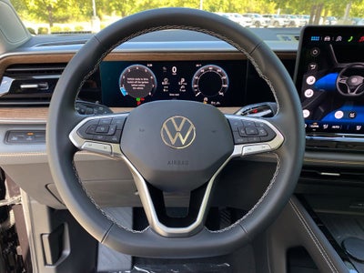 2027 Volkswagen Atlas SE w/Technology