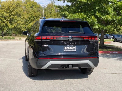 2027 Volkswagen Atlas SE w/Technology